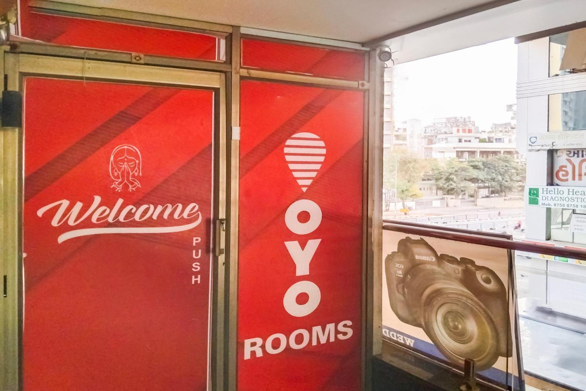 Hotel O Day Night Rooms Surate Extérieur photo
